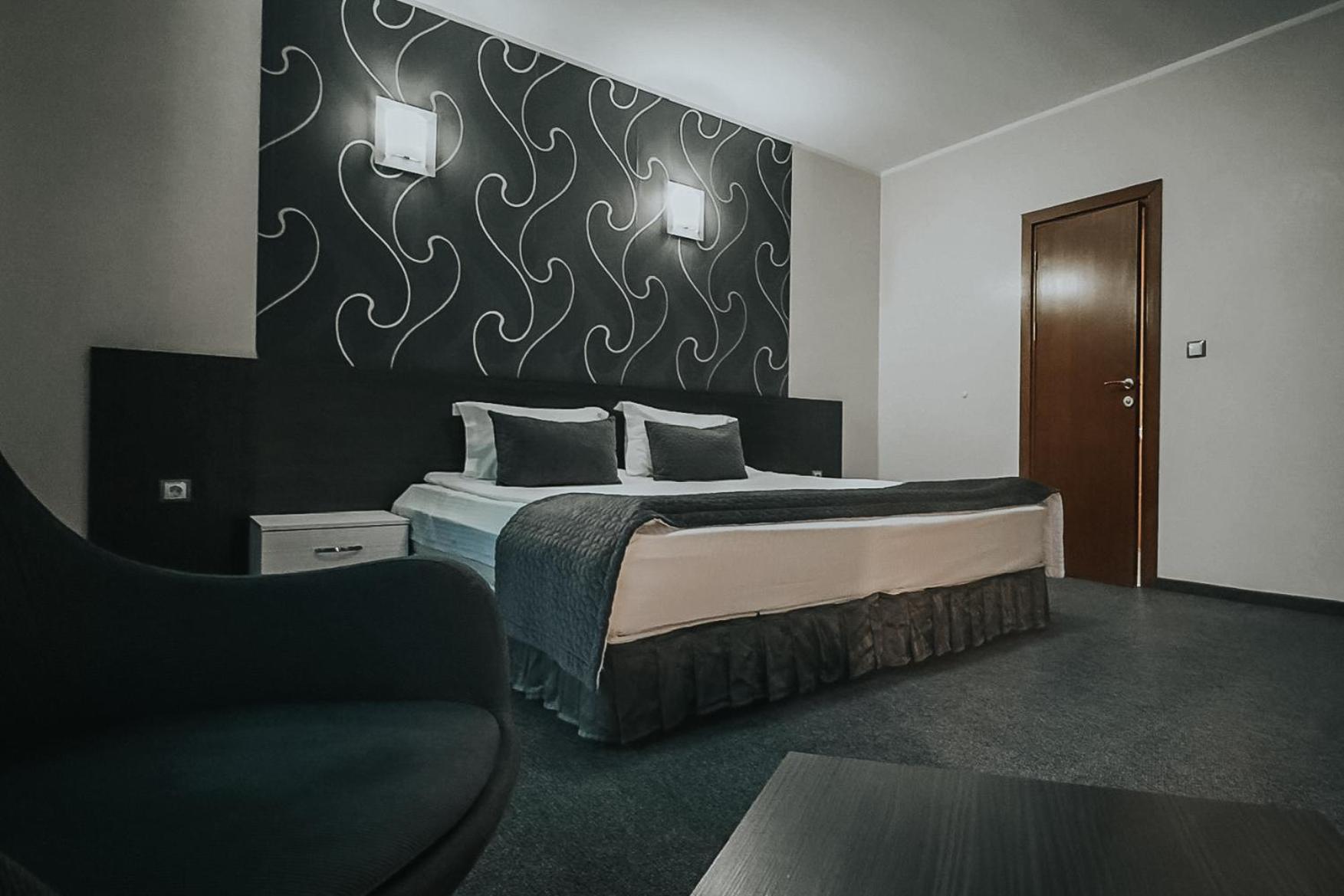 Hotel Noris Plovdiv Exterior foto